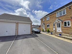 Photo 2- click for photo gallery